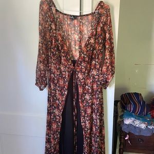 Long sleeve wrap dress from Lulu. Size XS. Never worn tags attached.